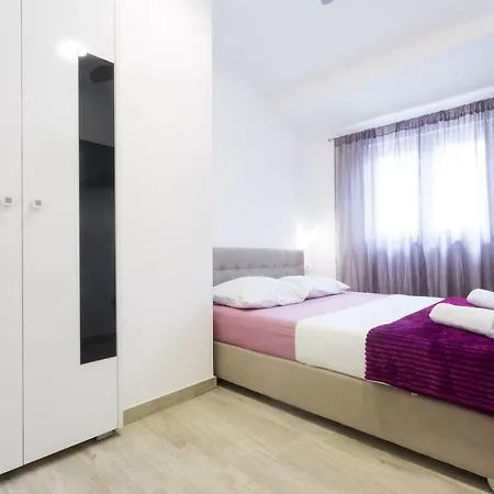 Apartment Ino